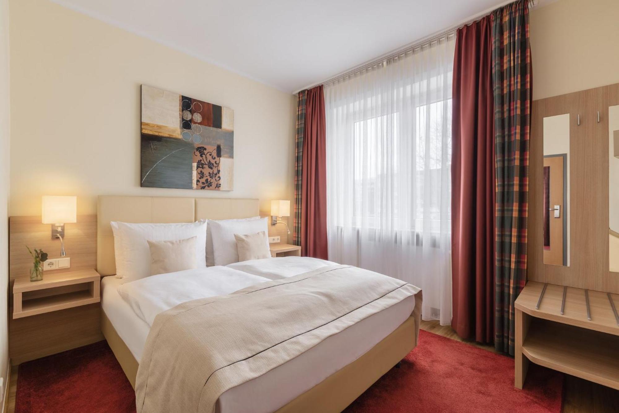Garner Hotel Hamburg - Wandsbek Marktplatz Hamburgo Exterior foto