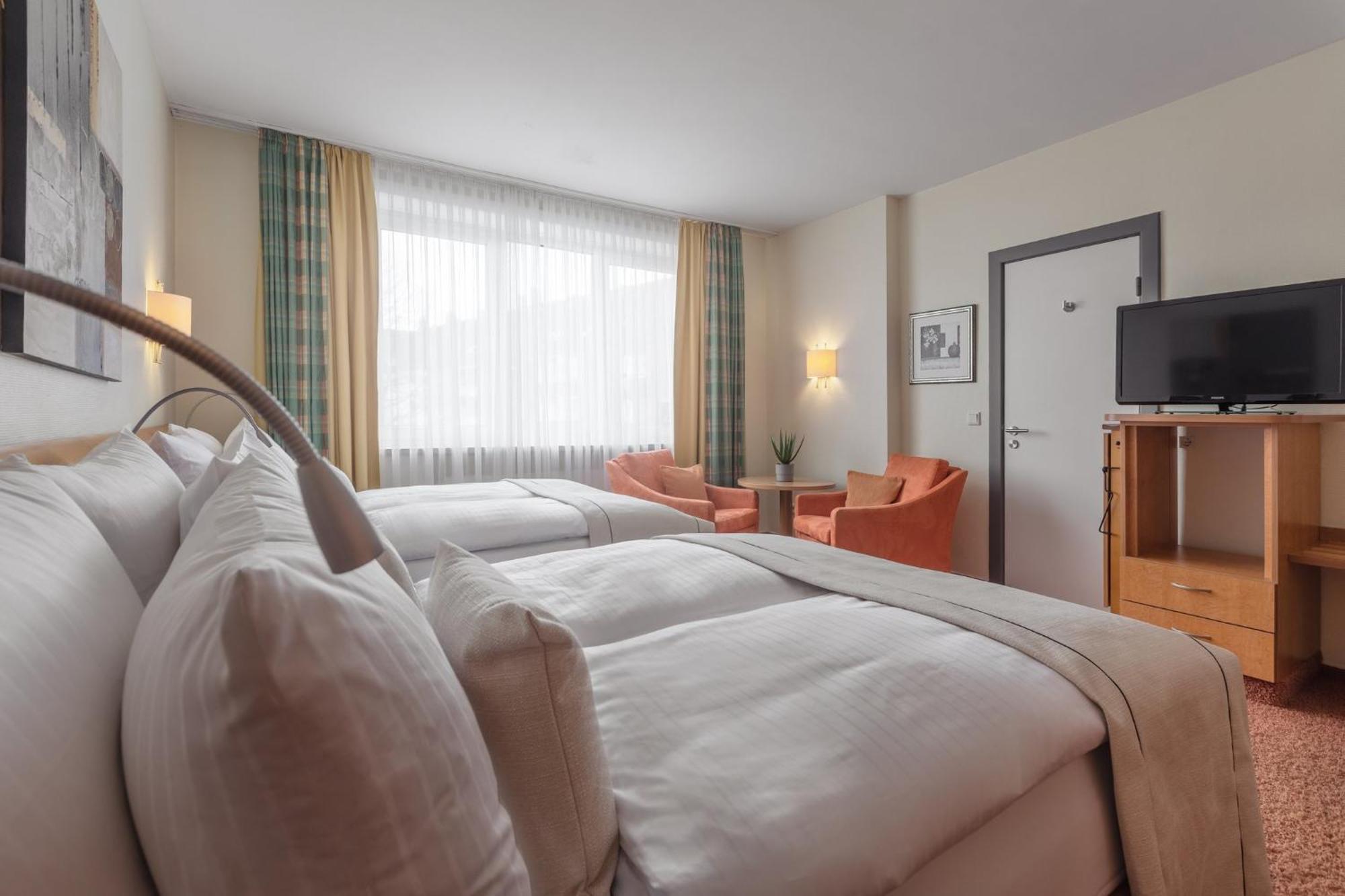 Garner Hotel Hamburg - Wandsbek Marktplatz Hamburgo Exterior foto